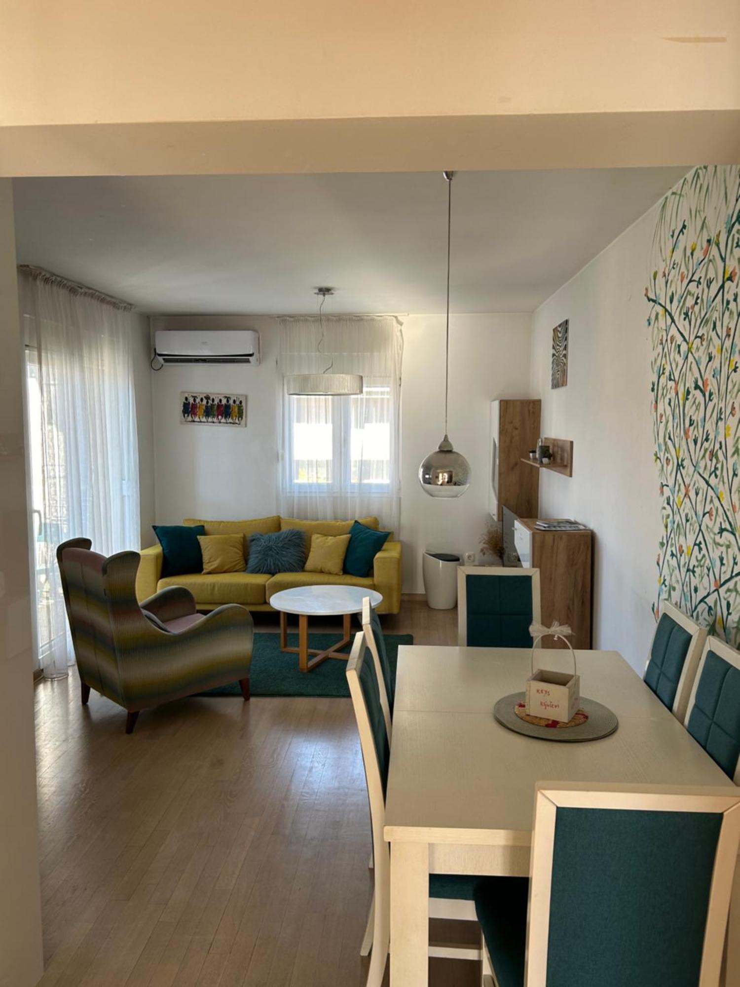 Ana'S 2 Bedrooms Lovely Flat Podgorica Ngoại thất bức ảnh