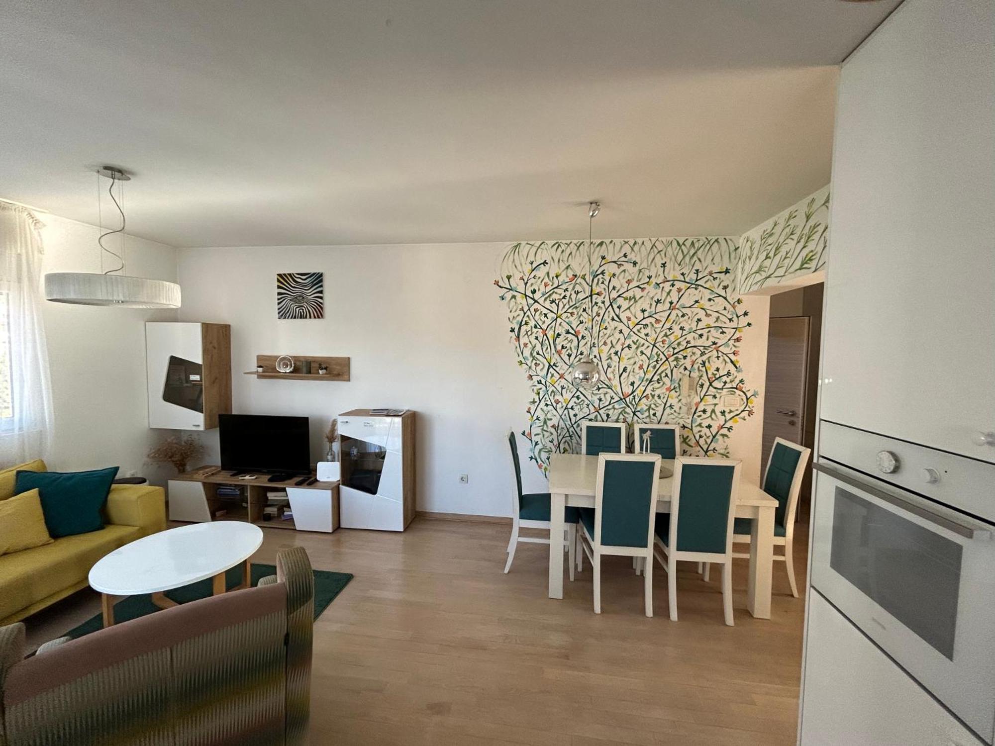 Ana'S 2 Bedrooms Lovely Flat Podgorica Ngoại thất bức ảnh